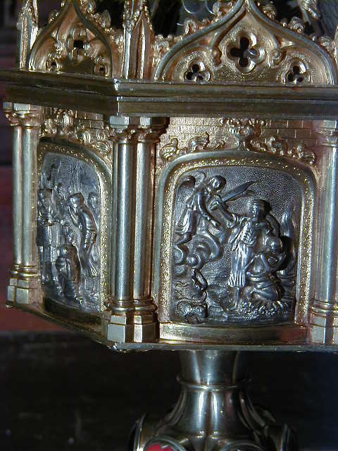 ciboire, détail - © Ministère de la Culture (France), Conservation des antiquités et des objets d’art de l’Hérault – Tous droits réservés 
