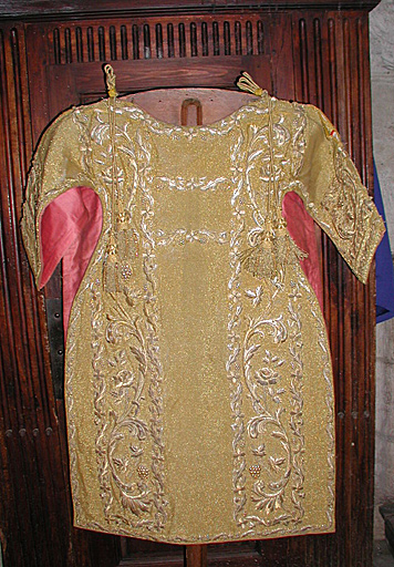 dalmatique (ornement or)