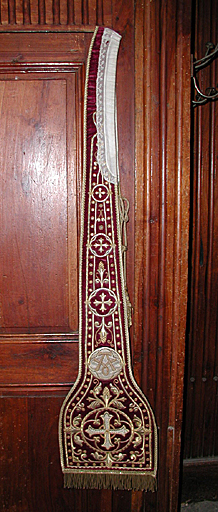 étole - © Ministère de la Culture (France), Conservation des antiquités et des objets d’art de l’Hérault – Tous droits réservés