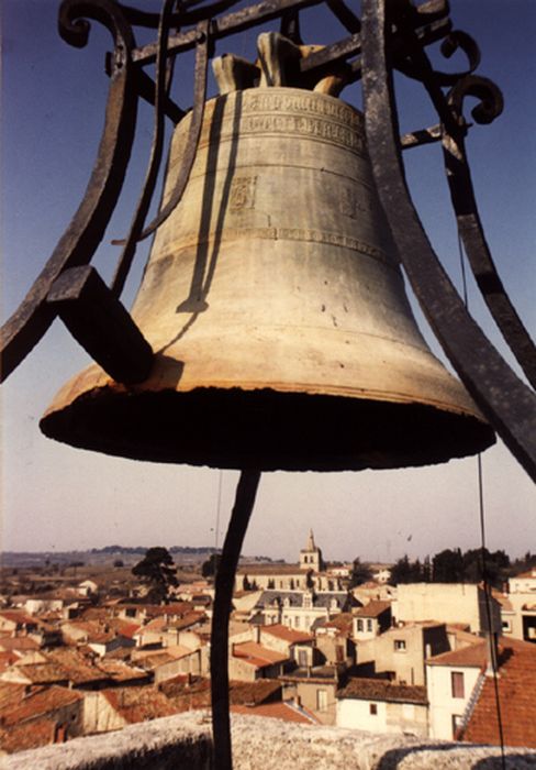 cloche - © Ministère de la Culture (France), Conservation des antiquités et des objets d’art de l’Hérault – Tous droits réservés
