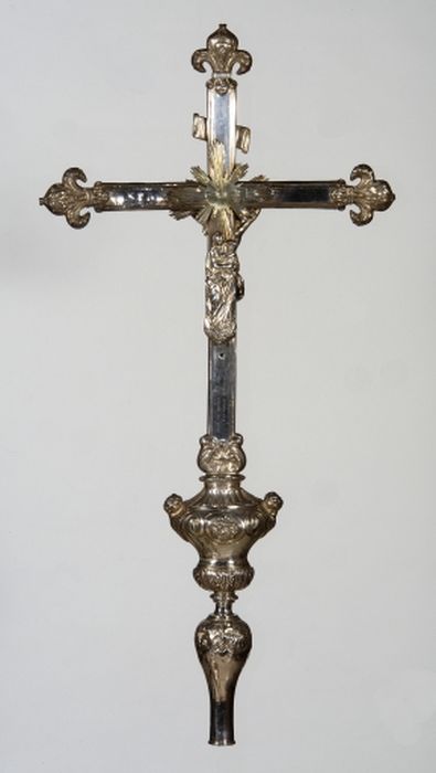 croix de procession, face Vierge à l’Enfant - © Ministère de la Culture (France), Conservation des antiquités et des objets d'art d'Ille-et-Vilaine, tous droits réservés