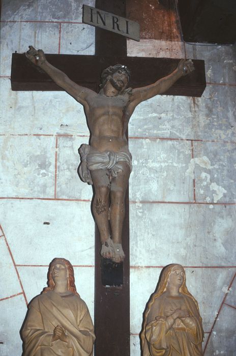 groupe sculpté : Crucifixion, vue partielle