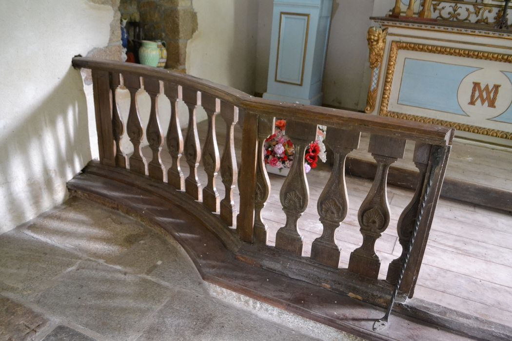 clôture de choeur (table de communion), vue partielle - © Ministère de la Culture (France), Conservation des antiquités et des objets d'art d'Ille-et-Vilaine, tous droits réservés