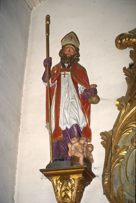 statue : Saint Nicolas