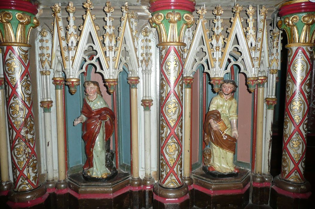 autel (maître-autel), détail des statuettes de saint Marc et saint Jean - © Ministère de la Culture (France), Conservation des antiquités et des objets d'art d'Ille-et-Vilaine, tous droits réservés