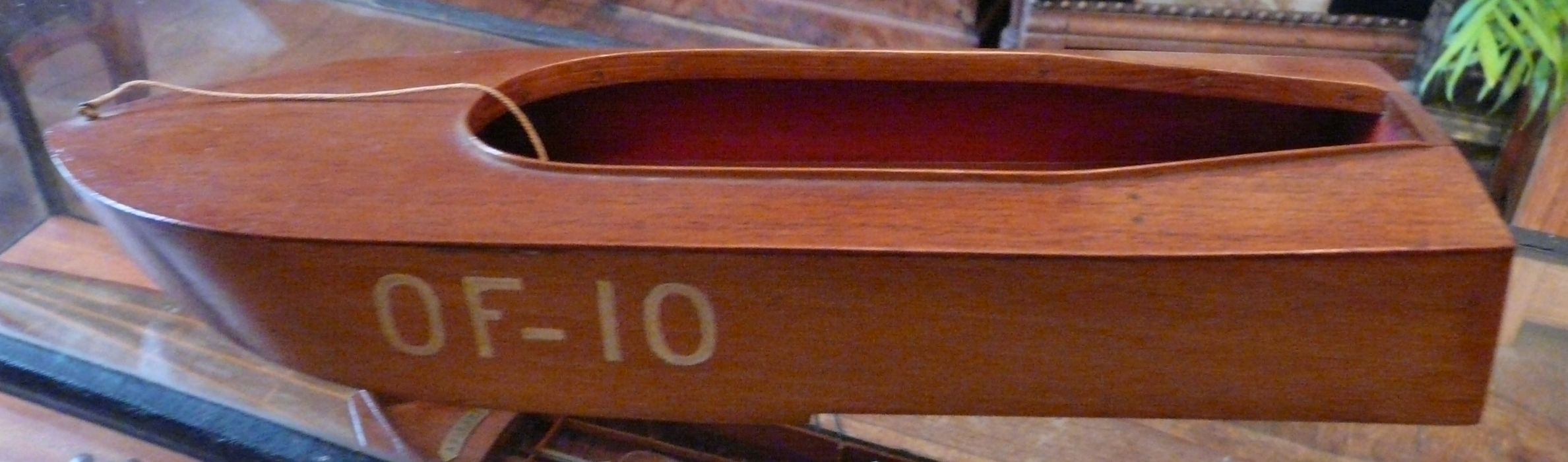 maquette - OF 10, glisseur à moteur hors-bord - © Ministère de la Culture (France), Conservation des antiquités et des objets d'art d'Ille-et-Vilaine, tous droits réservés