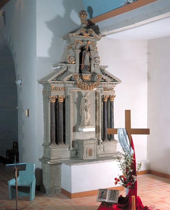 retable latéral sud - © Ministère de la Culture (France), Conservation des antiquités et des objets d'art d'Ille-et-Vilaine, tous droits réservés