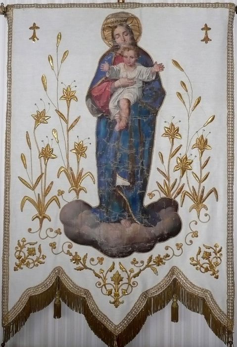 bannière de procession n°2 : Vierge à l'Enfant - © Ministère de la Culture (France), Conservation des antiquités et des objets d'art d'Ille-et-Vilaine, tous droits réservés