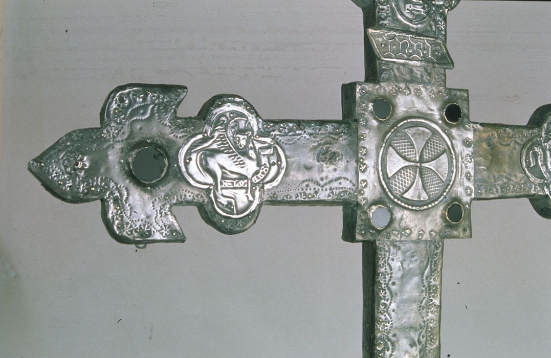 croix de procession, détail