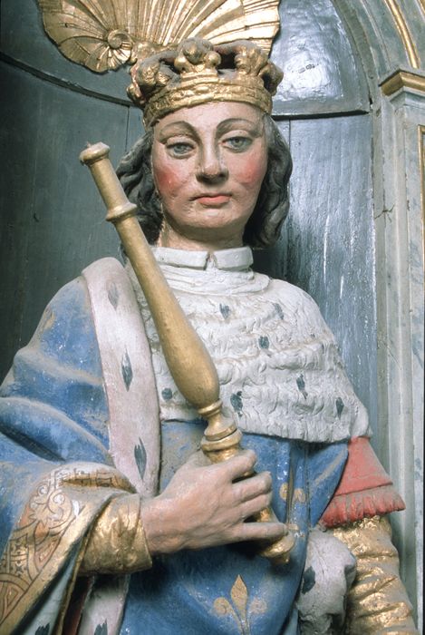 statue : Saint Louis, vue partielle