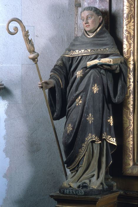 statue : Saint Bernard