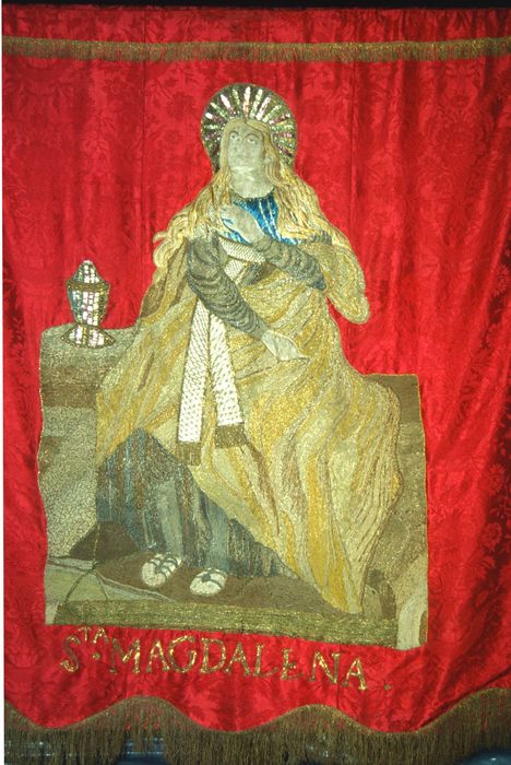 bannière de procession : Marie-Madeleine - © Ministère de la Culture (France), Conservation des antiquités et des objets d'art d'Ille-et-Vilaine, tous droits réservés