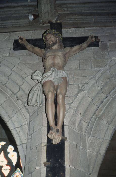 statue : Christ en croix - © Ministère de la Culture (France), Conservation des antiquités et des objets d'art d'Ille-et-Vilaine, tous droits réservés