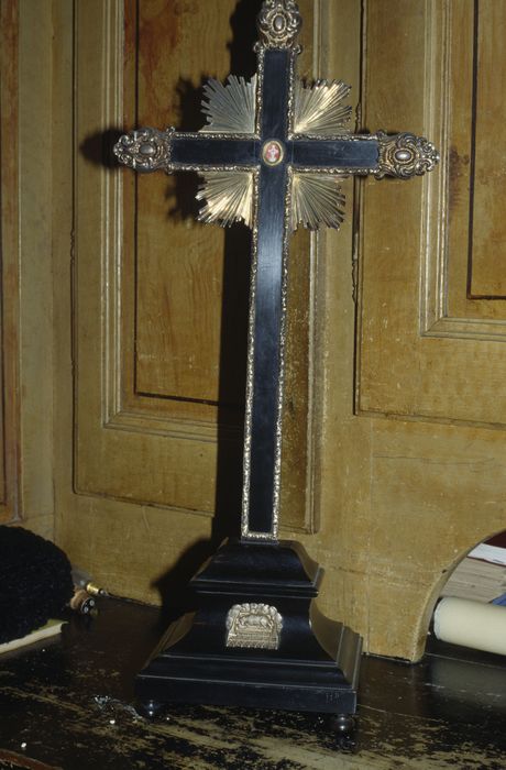 croix-reliquaire de la Vraie Croix - © Ministère de la Culture (France), Conservation des antiquités et des objets d'art d'Ille-et-Vilaine, tous droits réservés