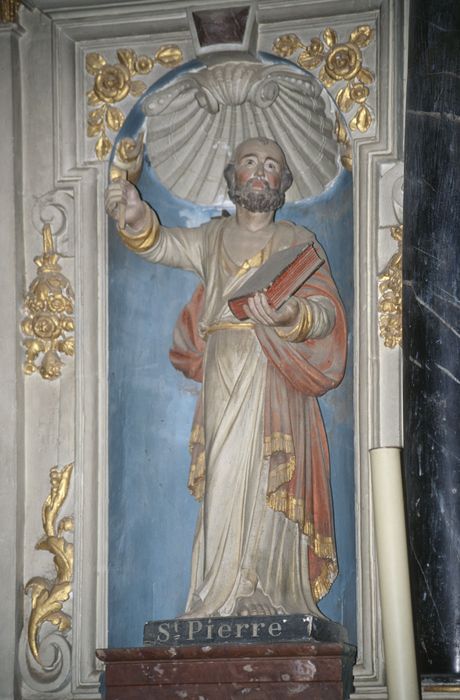 statue : Saint Pierre