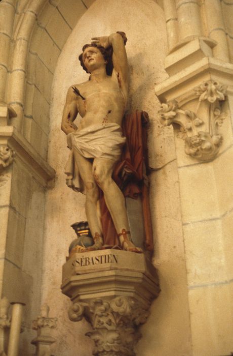 statue : saint Sébastien - © Ministère de la Culture (France), Conservation des antiquités et des objets d'art d'Ille-et-Vilaine, tous droits réservés