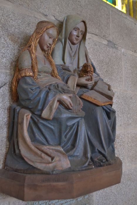 groupe sculpté : sainte Anne et la Vierge