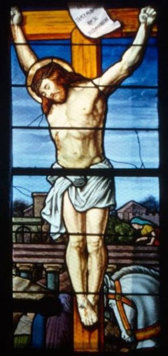 verrière du chœur, détail Christ en croix