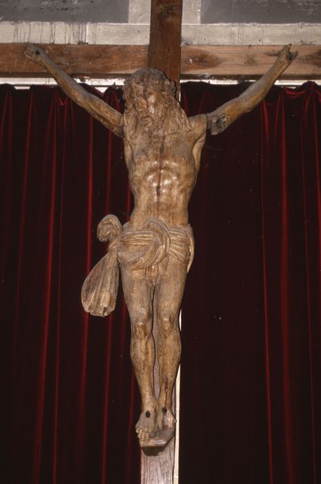 statue : Christ en croix - © Ministère de la Culture (France), Conservation des antiquités et des objets d'art d'Ille-et-Vilaine, tous droits réservés