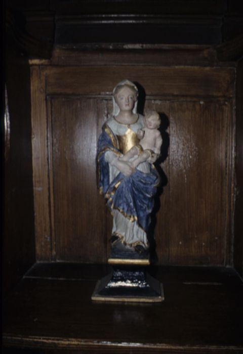 statue (statuette) : Vierge à l'Enfant - © Ministère de la Culture (France), Conservation des antiquités et des objets d’art d’Ille-et-Vilaine - Tous droits réservés