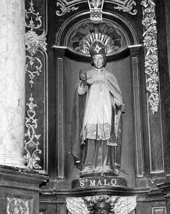 statue du maître-autel : Saint Malô