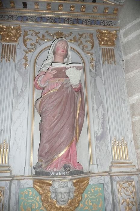 statue : sainte Anne