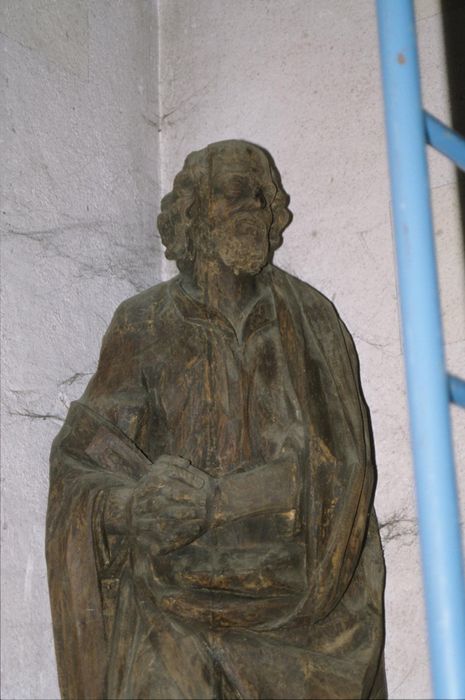 statue : Saint Pierre, vue partielle