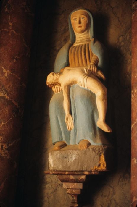 statue : Vierge de Pitié - © Ministère de la Culture (France), Conservation des antiquités et des objets d’art d’Ille-et-Vilaine - Tous droits réservés
