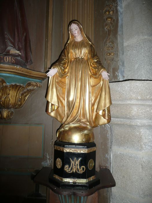 statue : Notre-Dame-de-Pitié
