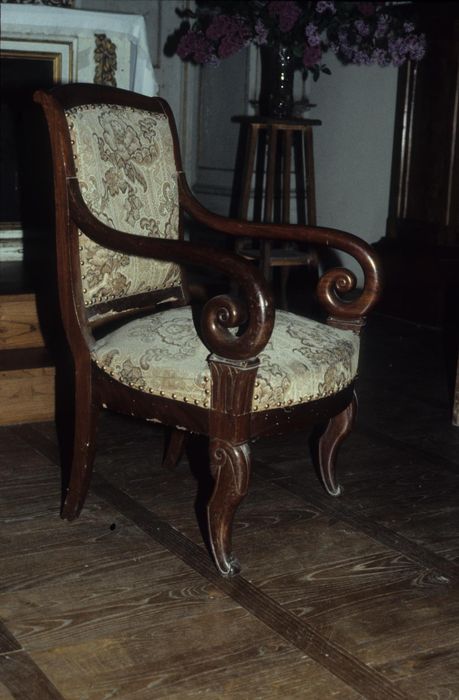 fauteuil de célébrant - © Ministère de la Culture (France), Conservation des antiquités et des objets d’art d’Ille-et-Vilaine - Tous droits réservés