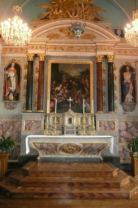 retable du maître-autel, tableau d'autel : Adoration des bergers, statues : Saint Jean-Baptiste, saint Martin - © Ministère de la Culture (France), Conservation des antiquités et des objets d’art d’Ille-et-Vilaine - Tous droits réservés