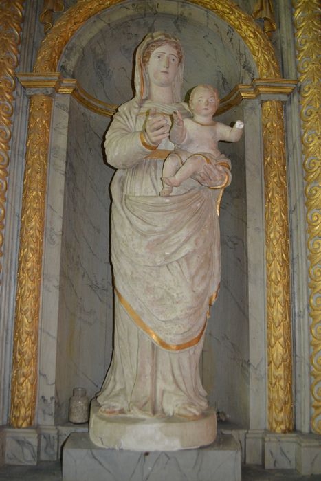 statue : Vierge à l'Enfant