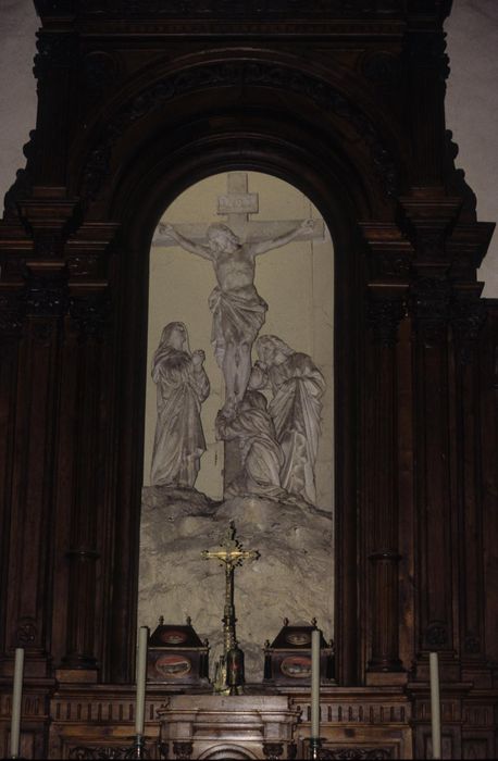 groupe sculpté : Crucifixion - © Ministère de la Culture (France), Conservation des antiquités et des objets d'art d'Ille-et-Vilaine, tous droits réservés