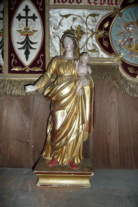 statue : Vierge à l'Enfant - © Ministère de la Culture (France), Conservation des antiquités et des objets d'art d'Ille-et-Vilaine, tous droits réservés