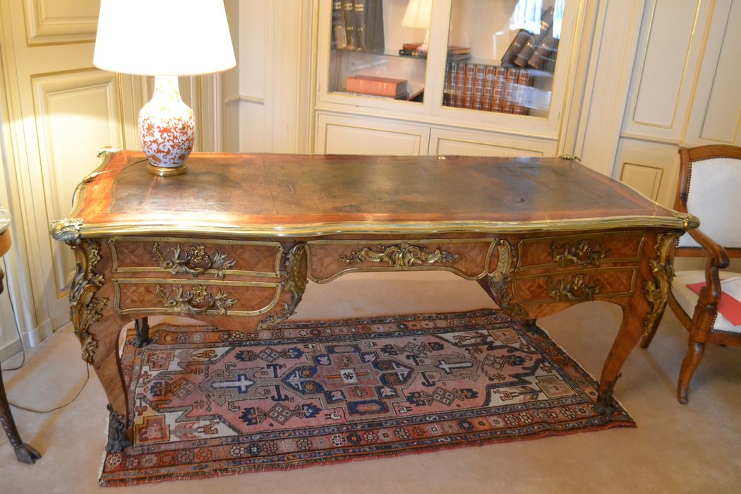 bureau - © Ministère de la Culture (France), Conservation des antiquités et des objets d'art d'Ille-et-Vilaine, tous droits réservés