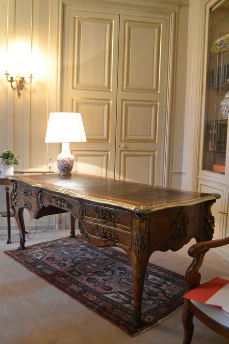 bureau - © Ministère de la Culture (France), Conservation des antiquités et des objets d'art d'Ille-et-Vilaine, tous droits réservés