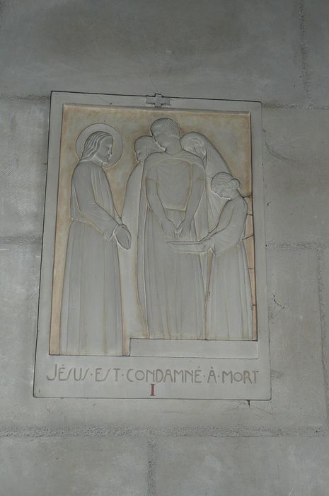 chemin de croix : Détail de la station 1 : Christ est jugé et condamné (le)