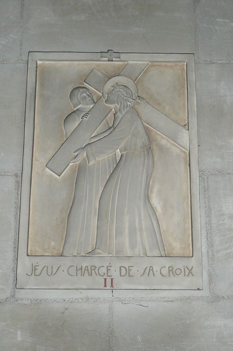 chemin de croix : Détail de la station 2 : Jésus est chargé de sa croix