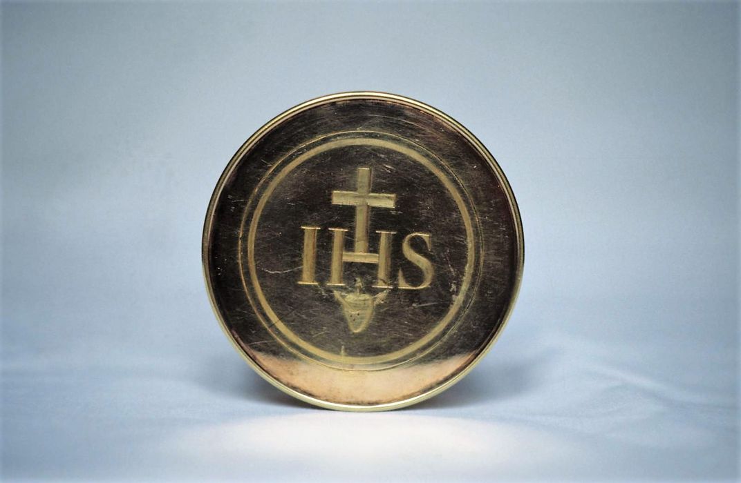 boîte à hosties - © Ministère de la Culture (France), Conservation des antiquités et des objets d'art d'Ille-et-Vilaine, tous droits réservés