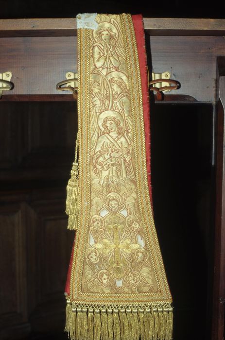 Etole de clerc (ornement doré)