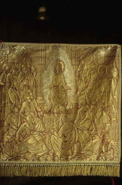 Voile de calice (ornement doré)