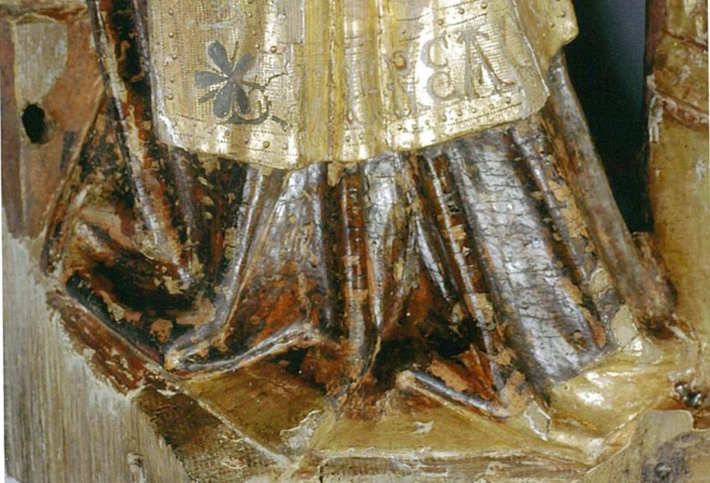 statuette : Porteuse d'offrande, détail