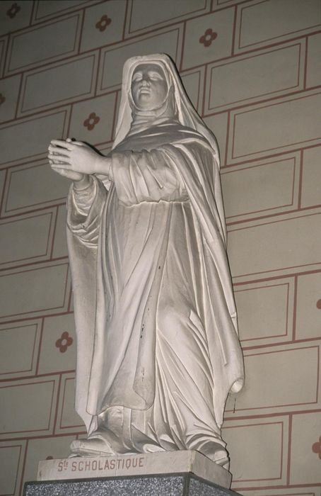 statue : Sainte Scholastique - © Ministère de la Culture (France), Conservation des antiquités et des objets d’art d’Ille-et-Vilaine - Tous droits réservés