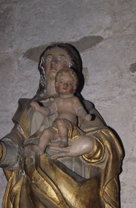 statue dite Notre-Dame-de-Paimpont : Vierge à l'Enfant, vue partielle