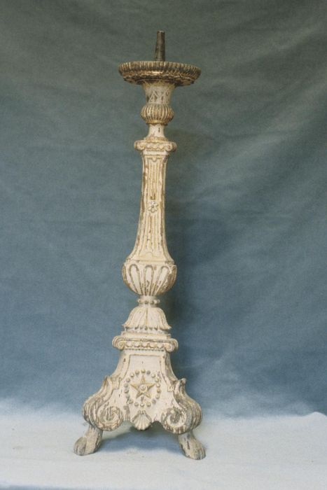 chandelier d'autel - © Ministère de la Culture (France), Conservation des antiquités et des objets d’art d’Ille-et-Vilaine - Tous droits réservés