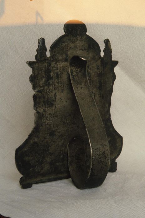 baiser de paix, revers, vue générale - © Ministère de la Culture (France), Conservation des antiquités et des objets d’art d’Ille-et-Vilaine - Tous droits réservés