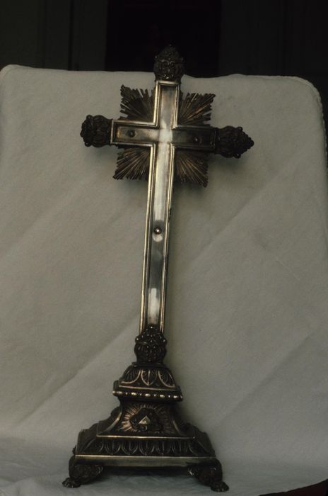 croix d'autel - © Ministère de la Culture (France), Conservation des antiquités et des objets d’art d’Ille-et-Vilaine - Tous droits réservés