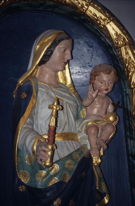 statue : Vierge à l'Enfant, vue partielle