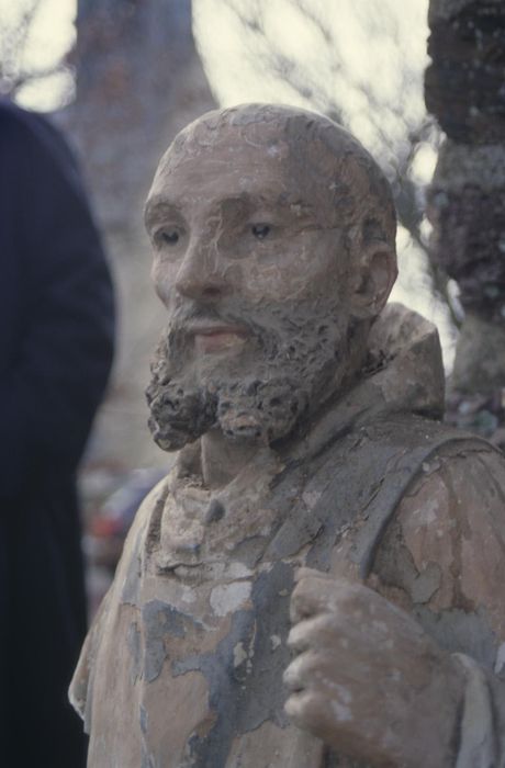 statue : Saint Fiacre, vue partielle