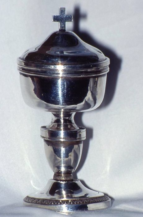 ciboire des malades